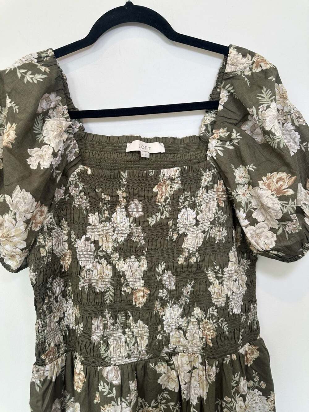 100% Cotton Loft Midi Dress Size L Green Floral Smocked Puff Sleeve Cotton